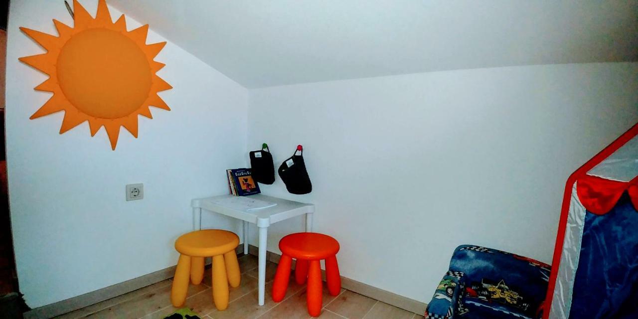 Apartman Dineva Trogir Exterior foto